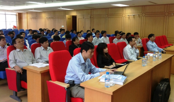 Viglacera tổ chức tập huấn kỹ năng ATVSLĐ & PCCN cho Cán bộ quản lý 2013